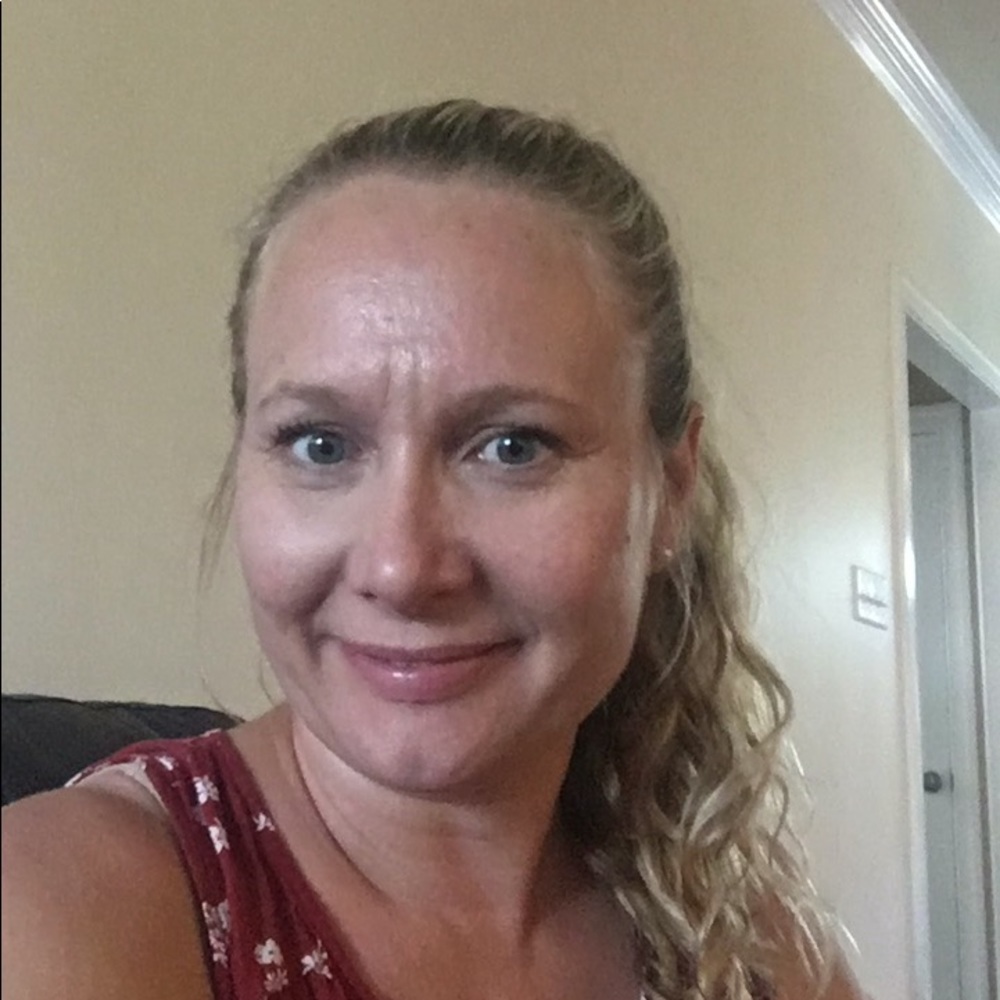 Meet your Posher, Samantha